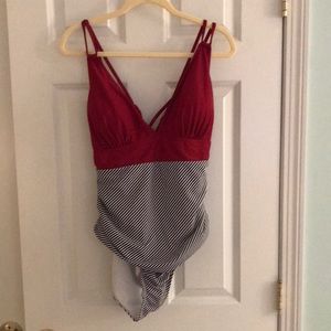 New SHEIN One Piece Swimsuit Red Black White Stripes Open Back Plus Size…